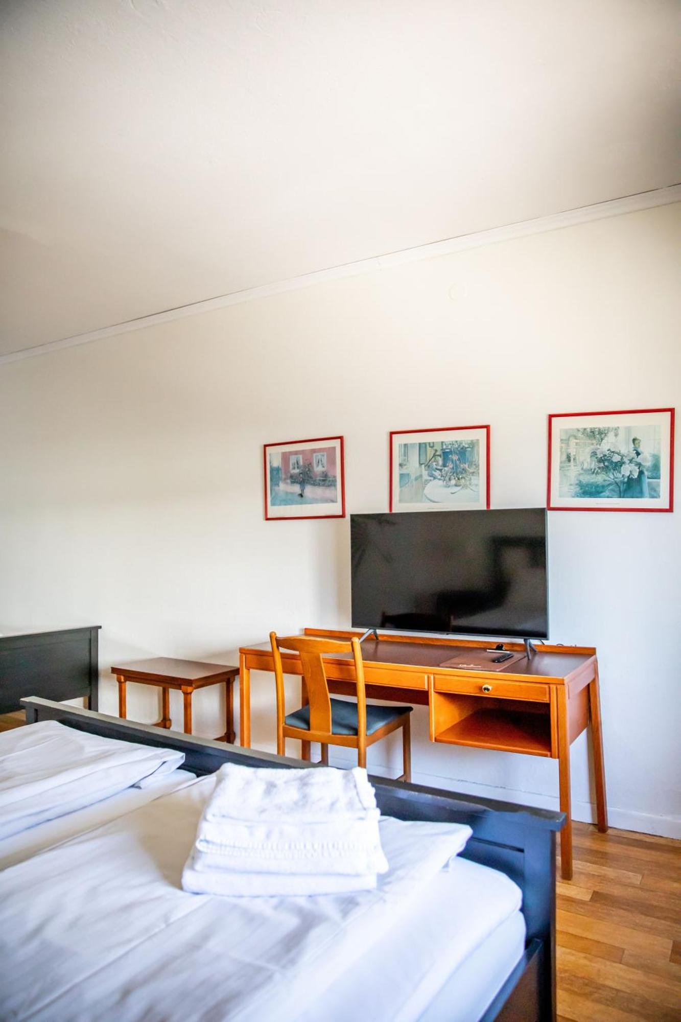 Saga Hotell Бурленге Экстерьер фото