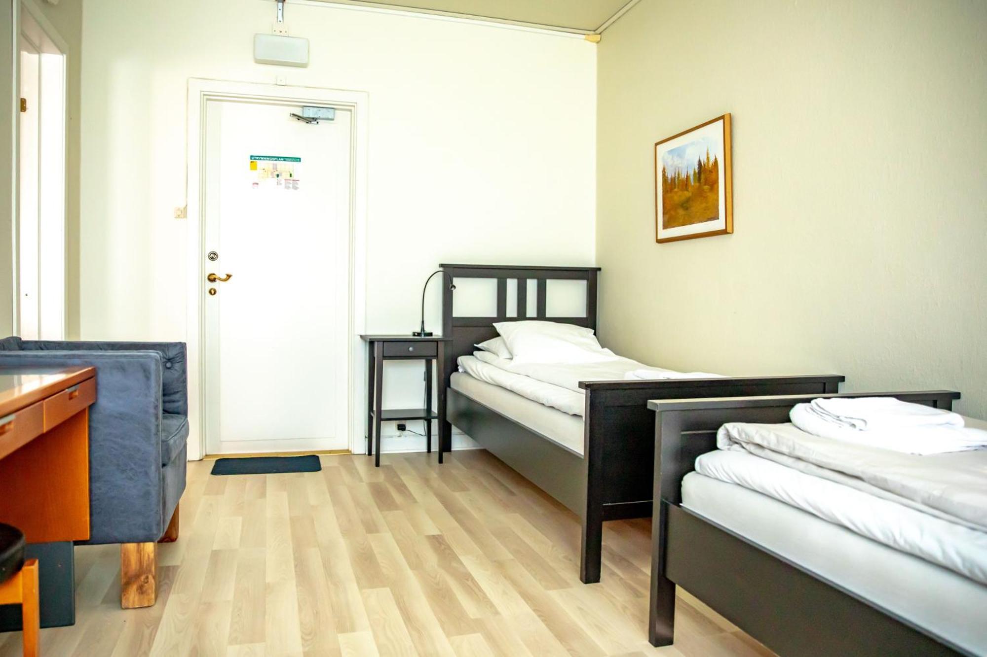 Saga Hotell Бурленге Экстерьер фото